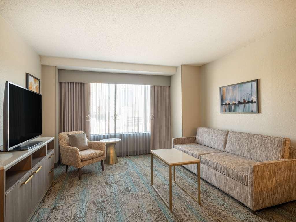 Homewood Suites By Hilton Toledo Downtown Chambre photo