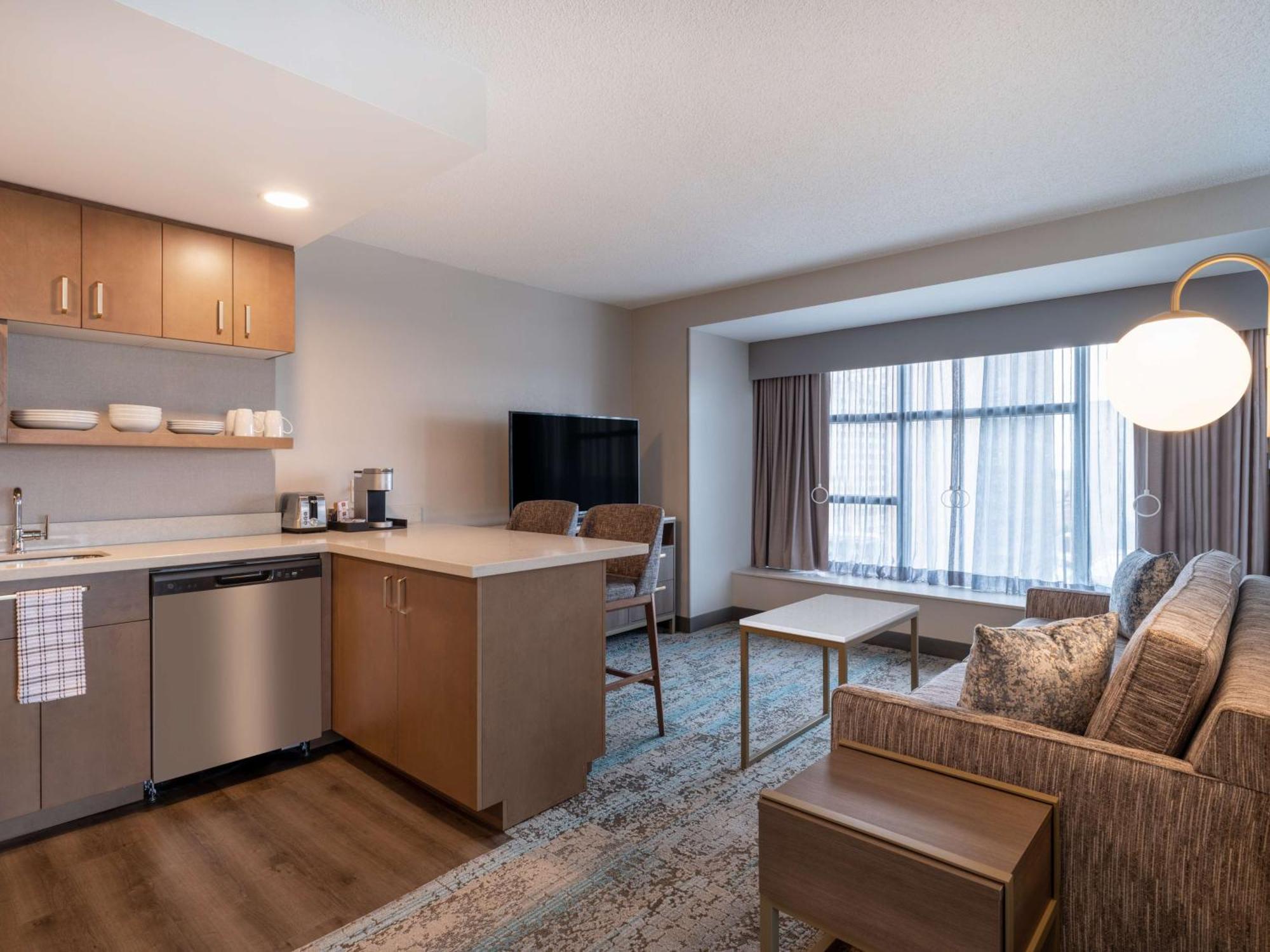 Homewood Suites By Hilton Toledo Downtown Extérieur photo