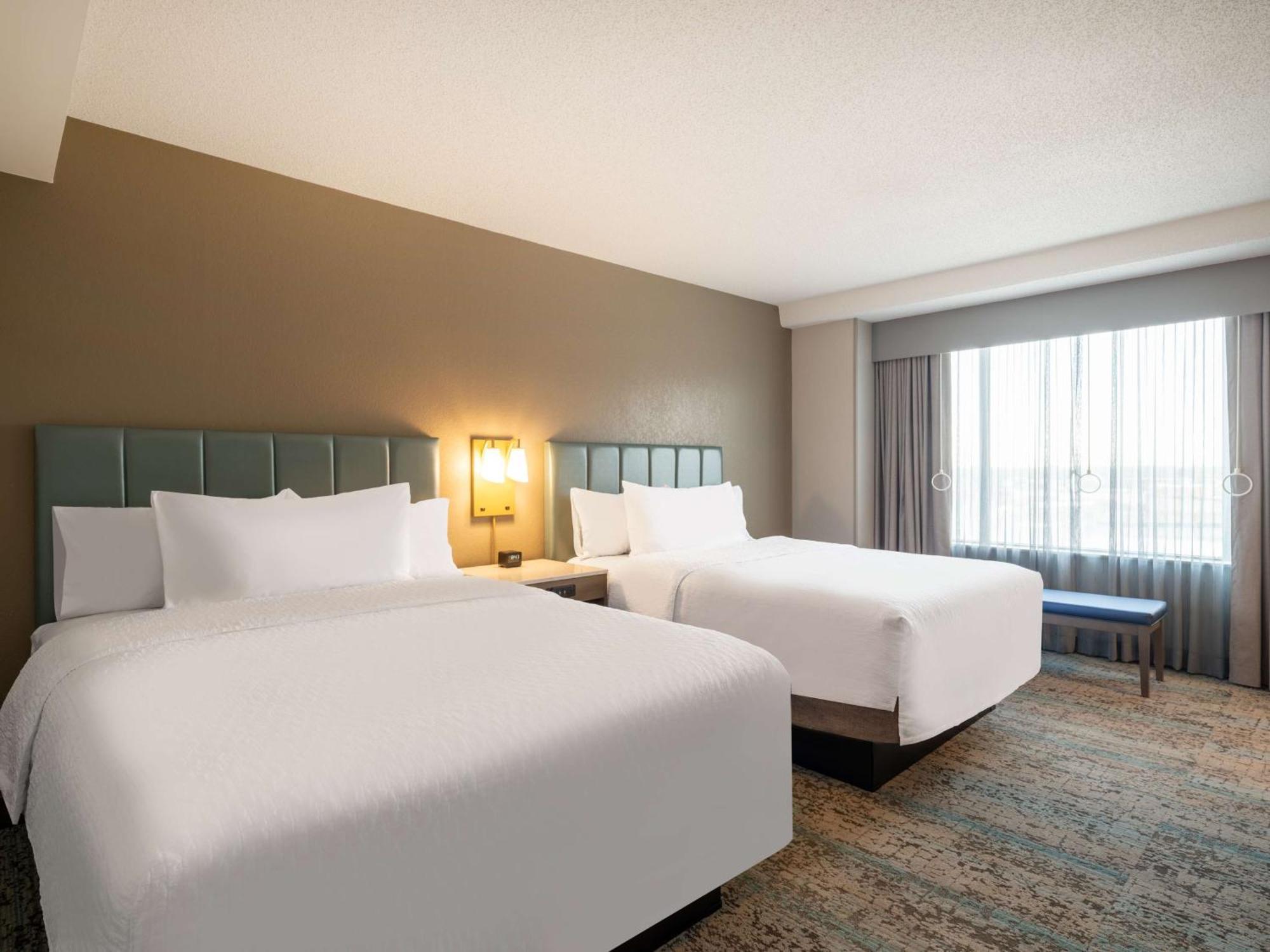 Homewood Suites By Hilton Toledo Downtown Extérieur photo